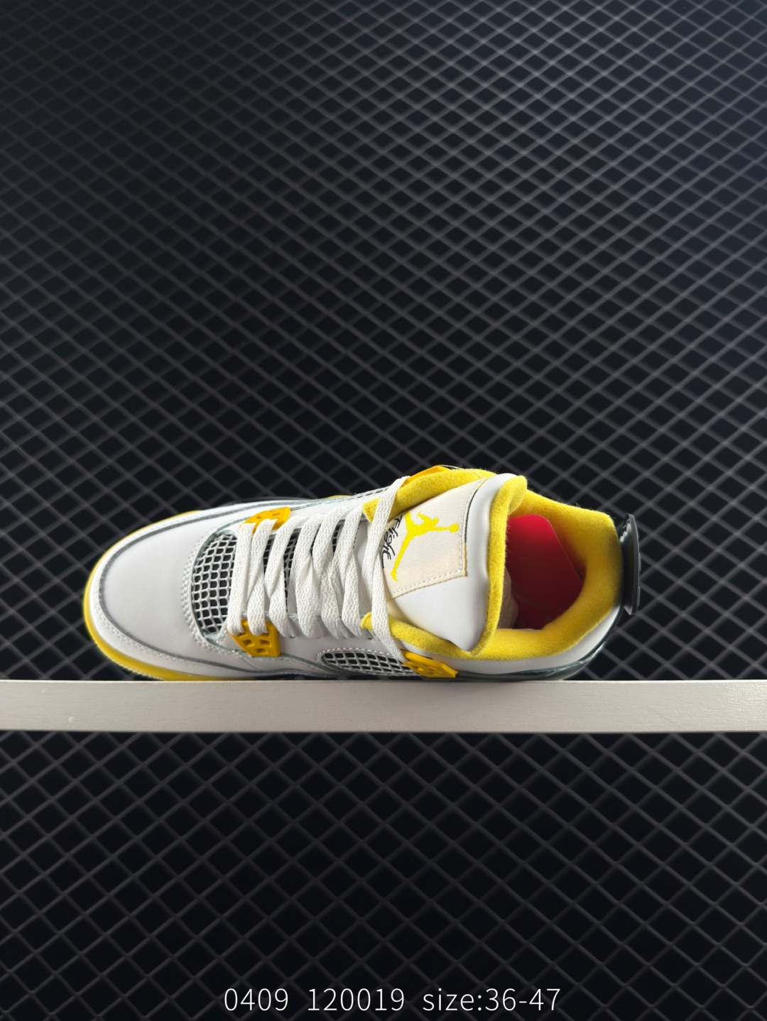 Nike Air Jordan 4 Retro